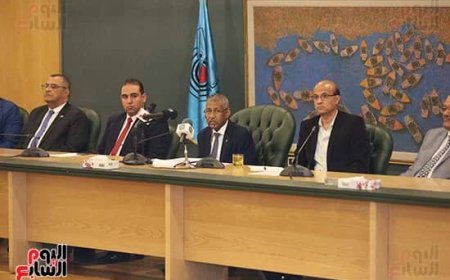 عدوي يشيد بمواقف مصر الداعمة للسودان وشعبه في المحافل الاقليمية والدولية