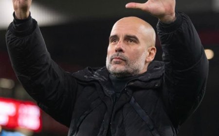غوارديولا: "لم أتوقع أن تطالب جماهير ليفربول بإقالتي"