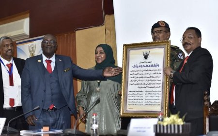 الموارد المعدنية: مليار و500 مليون دولار حصائل صادر الذهب خلال عشرة أشهر