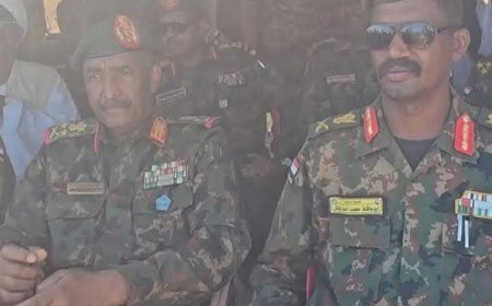 البرهان من البطانة : لا مفاوضات ولا هدنة مع المليشيا