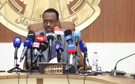 الإعيسر ل"مراسلي الإعلام الخارجي": لن نقبل بأي عمل يخل بالأمن الوطني