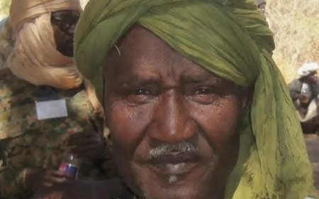إنسلاخ قائد ميداني من المليشيا وانضمامه للجيش