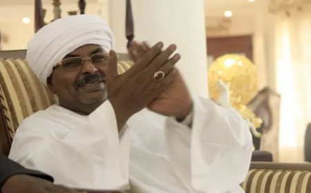 منذ 12 يوماً.. صلاح قوش في بورتسودان