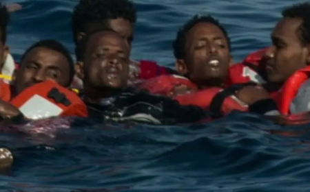 في حادثة مأساوية...وفاة عشرات السودانيين المهاجرين