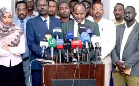 قوى سياسية ترفض إعلان الحكومة الموازية وتحذر من خطر التقسيم