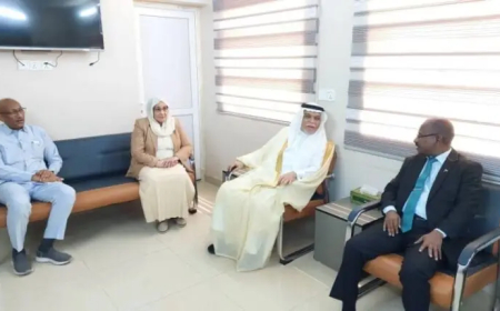 وزير العدل يلتقي السفير السعودي بالسودان