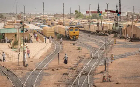 الحكومة تتلقى عروض دولية للاستثمار في السكك الحديدية