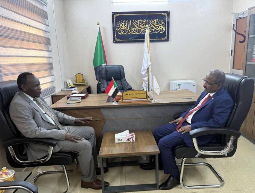 العدل والشؤون الدينية يبحثان آليات مراجعة تشريعات الاوقاف وقوانين الحج والعمرة