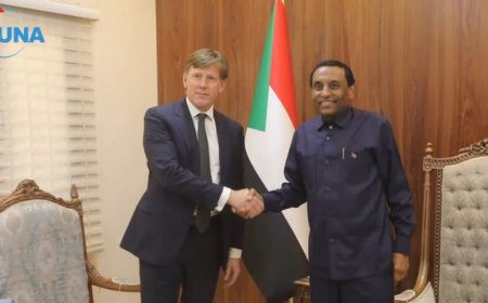 رئيس الوزراء يلتقي الممثل الخاص للمملكة المتحدة بالسودان