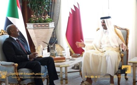 البرهان يلتقي أمير قطر ويعقدان اجتماعاً ثنائياً