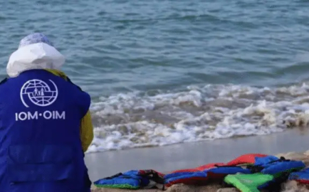 غرق ونجاة 82 مهاجرًا بينهم طفل سوداني قبالة السواحل الليبية