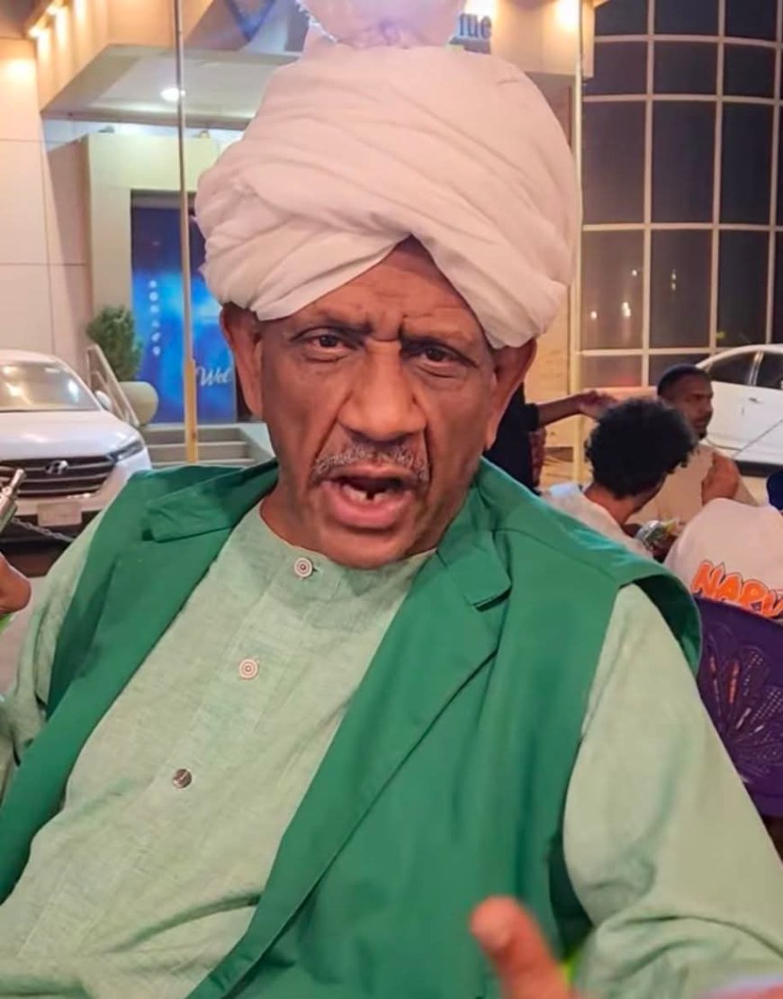 وفاة الصحفي عمار محمد آدم