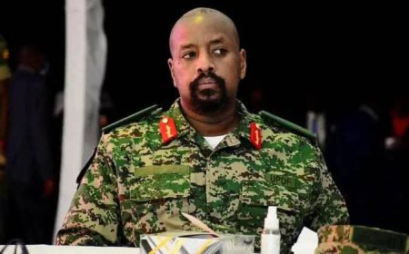 وزير دفاع أوغندا: حميدتي مجرم حرب ولن ينتصر ابداً