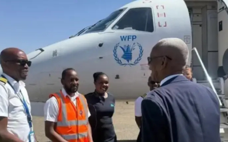 هبوط أول طائرة أُمٓمِية بمطار الخرطوم