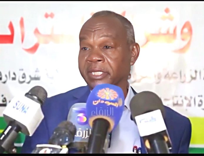 وزير الزراعة والثروة الحيوانية بولاية شرق دارفور يشارك في مؤتمر البيئة القومي