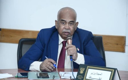 وزير الطاقة يكشف عن أرقام مفزعة  حول موقف الإمدادات البترولية في البلاد