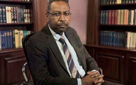 مستشار البرهان: قبلت أمانة التكليف لاداء بعض حق الوطن عليّنا