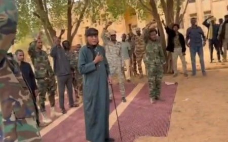 موسي هلال يكشف عن ترتيبات تجريها أسرة دقلو في دارفور 