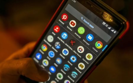 دراسة:إستخدام الهواتف الذكية أثناء اليوم الدراسي قد يضعف التحكم الذهني للمراهقين 