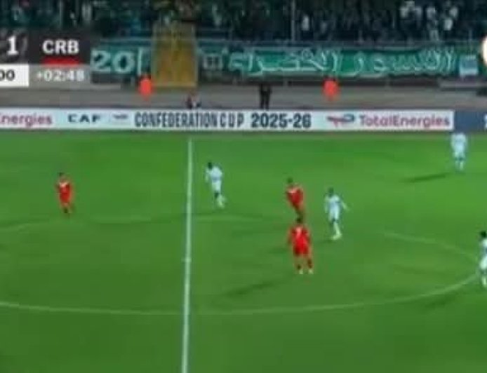 في الكونفدرالية..شباب بلوذداد الجزائري يفرض التعادل على المصري البورسعيدي 