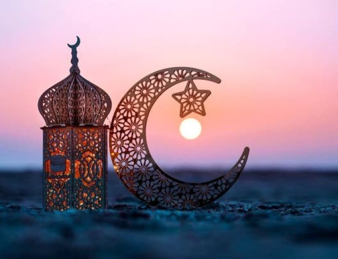 السعودية تعلن الجمعة أول أيام عيد الفطر