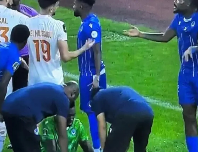 الهلال يودع أبطال أفريقيا 