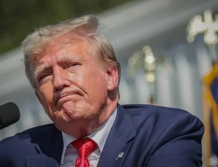 ترمب: نتحدث مع «مسؤول كبير» في إيران ولدينا نقاط اتفاق كبيرة