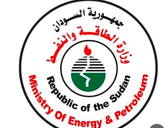 الحكومة تفرض على الشركات الخاصة بيع الوقود بالأسعار القديمة