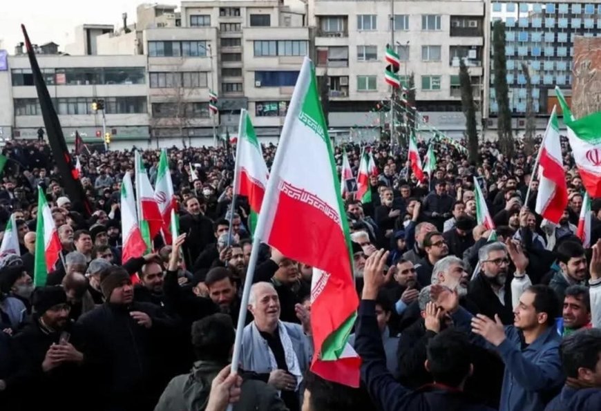 لاريجاني: سيتم تشكيل مجلس قيادة مؤقت لإيران