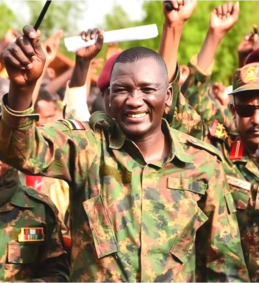 والي وسط دارفور يتفقد معسكر تدريب مستنفري المقاومة الشعبية لإقليم دارفور ويقدم دعماً مادياً وغذائياً