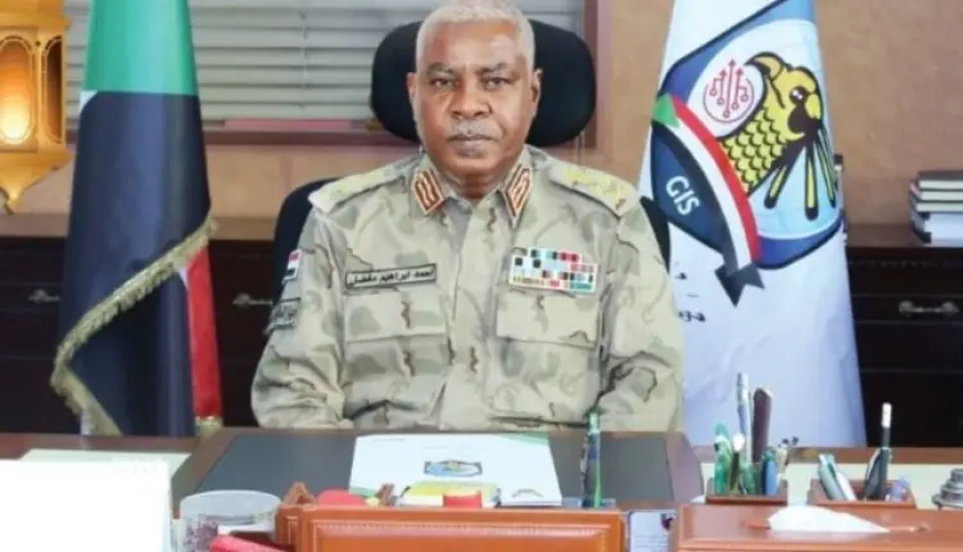 المدير العام لجهاز المخابرات العامة يهنئ الشعب بعيد الفطر 