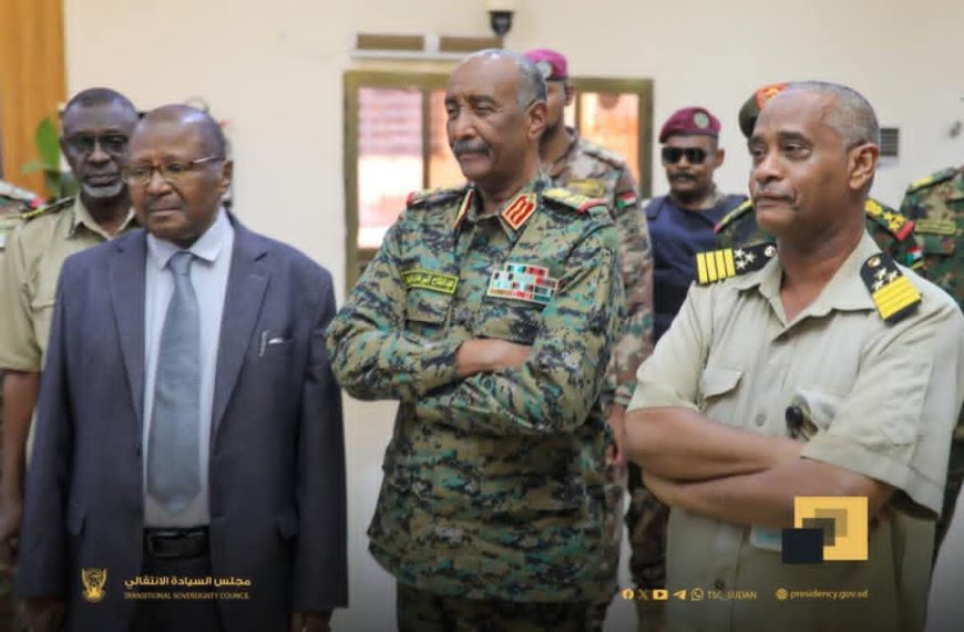 البرهان يتفقد مطار الخرطوم 