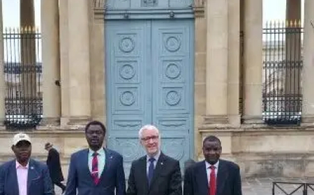 من البرلمان الفرنسي..”مناوي” يحشد الأصوات الأوروبية لمحاصرة “الإبادة الجماعية” بدارفور