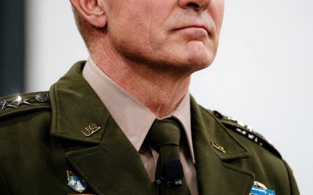 إقالة رئيس أركان الجيش الأميركي