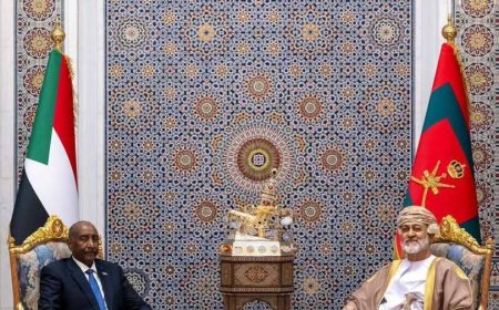 مباحثات ثنائية بمسقط بين البرهان والسلطان هيثم