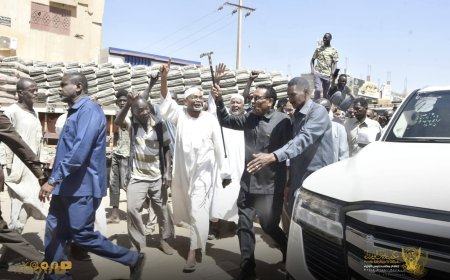 للأعوام 2023-2024-2025م...رئيس الوزراء يوجه بإعفاء التجار من رسوم الزكاة والضرائب