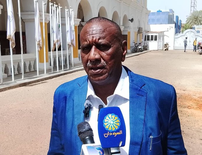 منع التصرف في الميادين والساحات العامة بالجزيرة