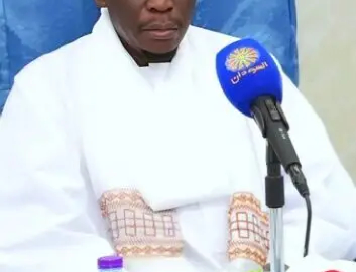 توجيه بتخصيص «خطبة الجمعة» للحديث عن مخاطر القبلية والعنصرية والجهوية