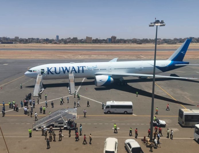 مطار الخرطوم يستقبل أول رحلة دولية 