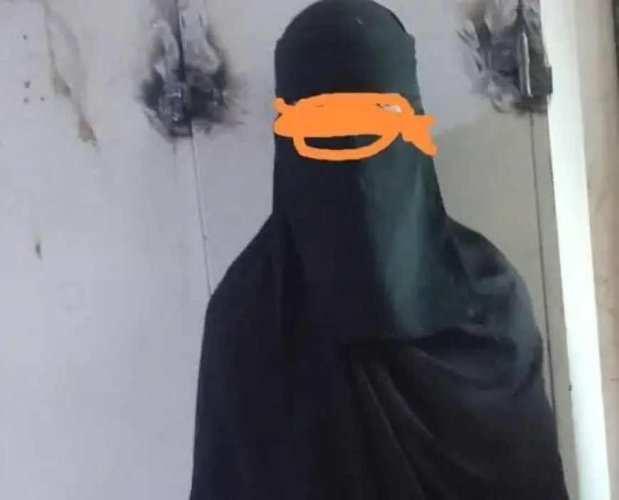 القبض على امرأة (منقبة) تحتال على التجار باشعارات بنكية "مزيفة" في أم درمان