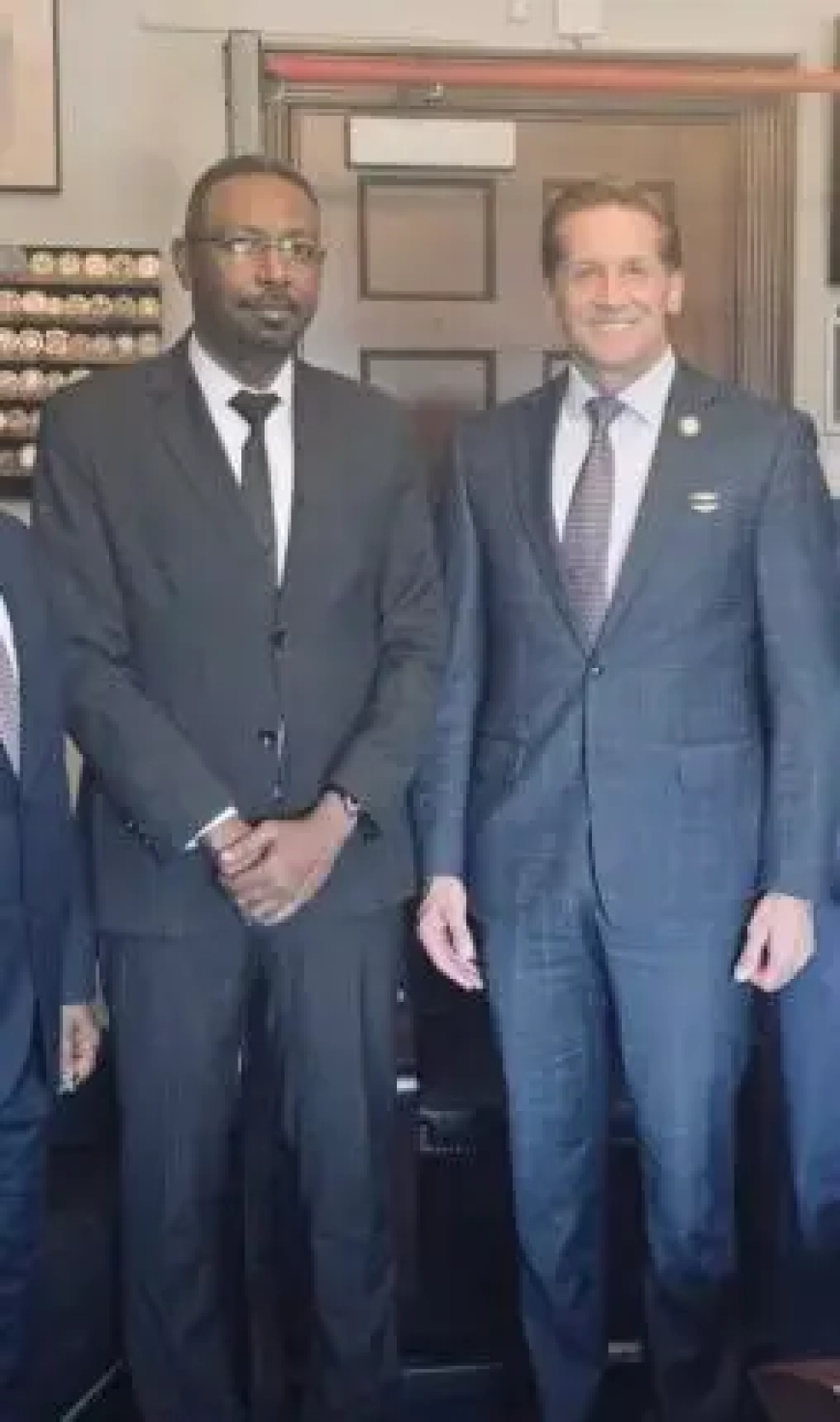 مستشار البرهان يبحث في واشنطن وقف تسليح الإمارات للمليشيا 