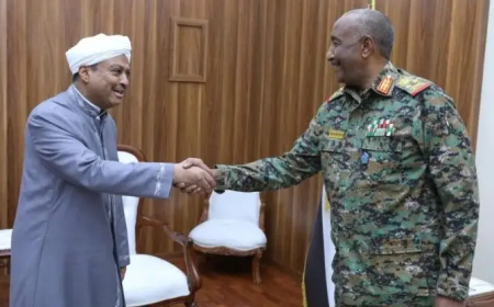 الميرغني للبرهان: ملتزمون بالوقوف الكامل خلف الدولة ولا مساومة في دعم الوطن