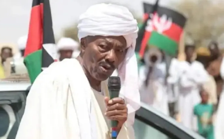 حزب الأمة القومي يأمر قادته بالعودة الفورية للسودان ويحيل المنضمين لـ “صمود” للمحاسبة