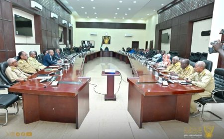 وزير الطاقة: صيانة أكثر من (1100) محولاً وتركيبها والكهرباء ستصل قريبآ لعدد من المواقع في العاصمة 