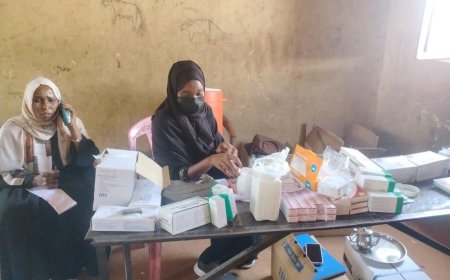 توزيع أدوية الأمراض المزمنة لنازحي غرب كردفان بالأبيض