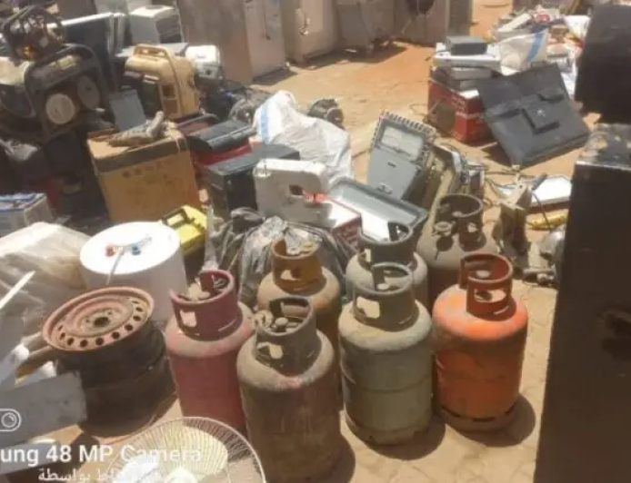في (كمبو امباغا)...ضبط 151 متهماً واسترداد منهوبات المواطنين بسوبا