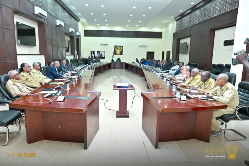 وزير الطاقة: صيانة أكثر من (1100) محولاً وتركيبها والكهرباء ستصل قريبآ لعدد من المواقع في العاصمة 