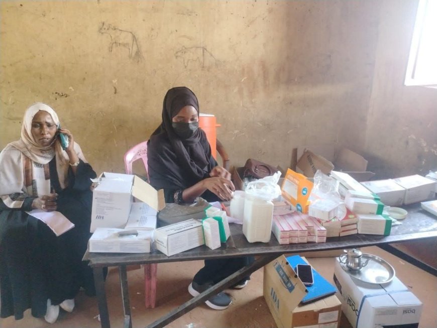 توزيع أدوية الأمراض المزمنة لنازحي غرب كردفان بالأبيض