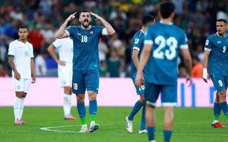تفاصيل احتجاز نجم المنتخب العراقي أيمن حسين في مطار شيكاغو