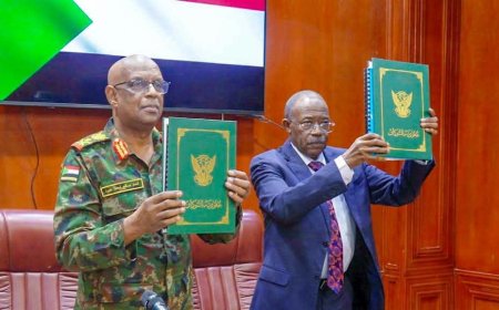 الامين العام الجديد لمجلس السيادة يتسلم مهامه 
